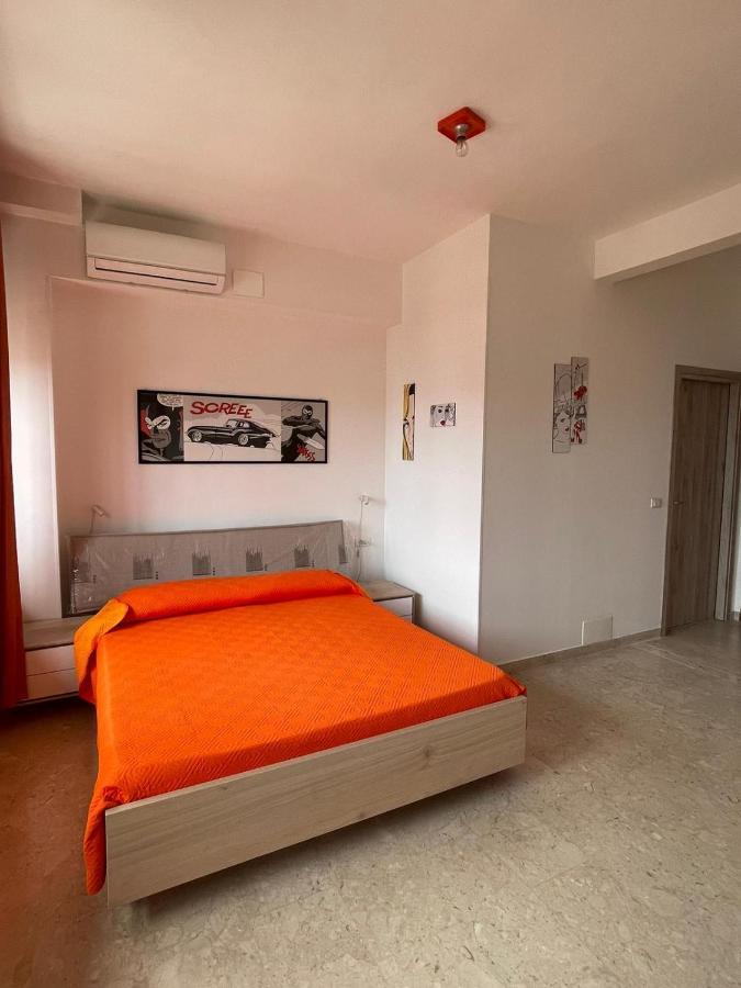 La Finestra Sul Mare B&B Кротоне Экстерьер фото